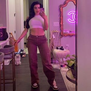 Trendy Wide Leg Cargo Pants 🤎